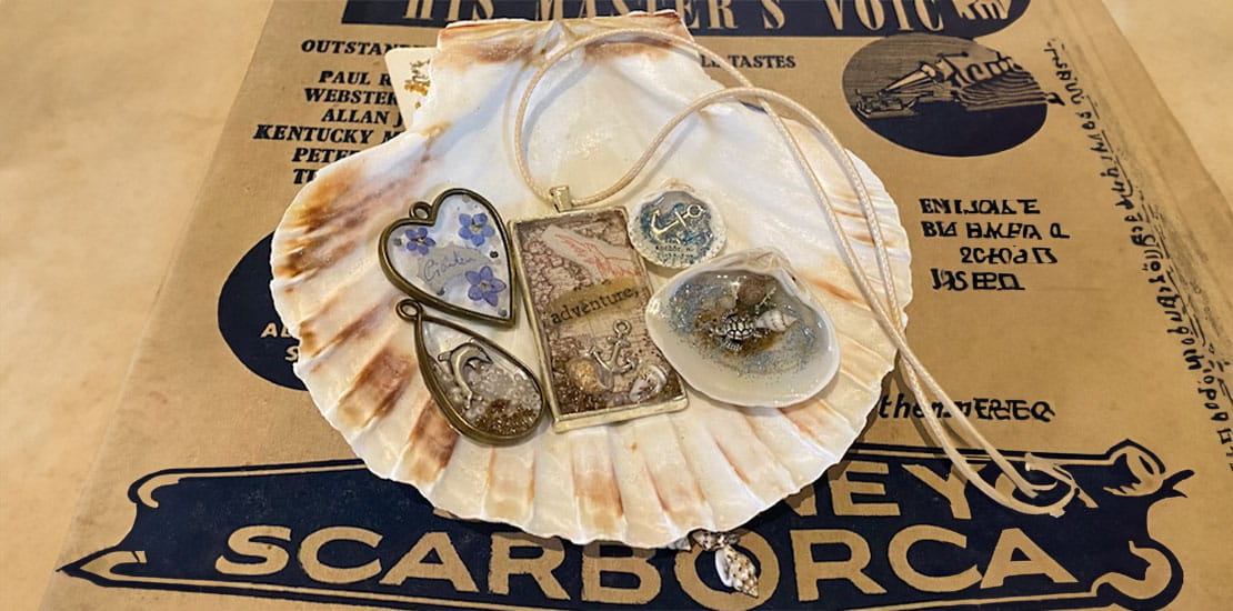 Create beautiful resin shells